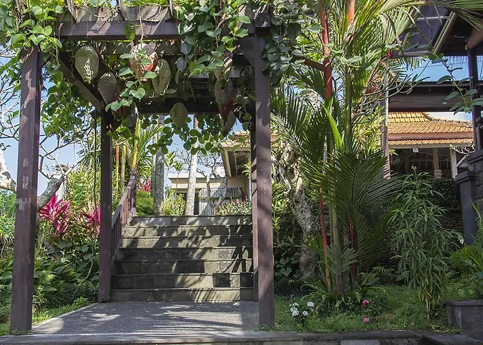 Pemulan House Guest house 3*