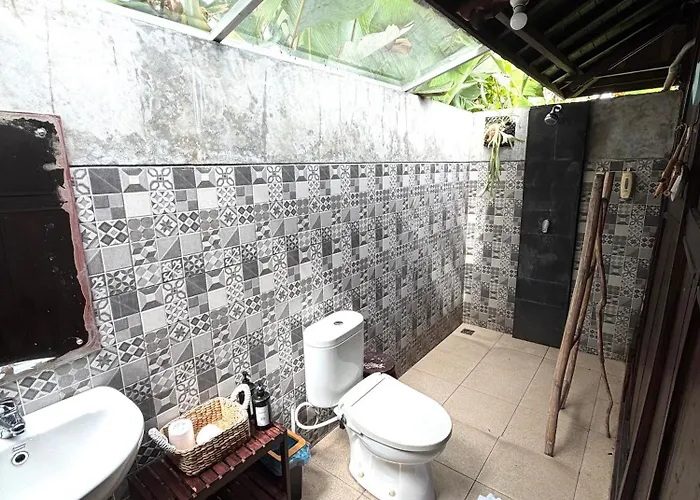 Pemulan House Guest house 3*